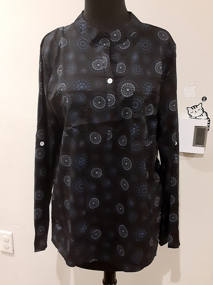 Womens black blouse half Botton size 3XL